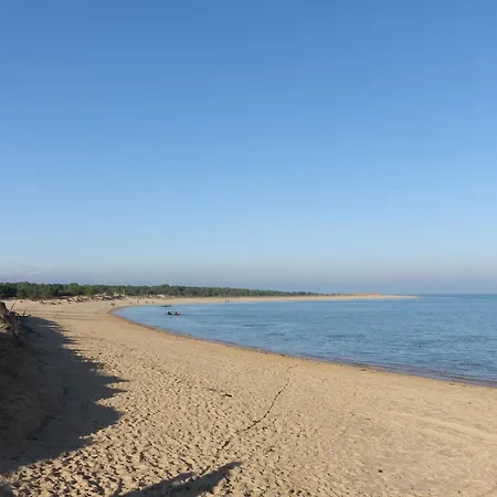 La Coti By Interhome Saint-Pierre-d'Oleron